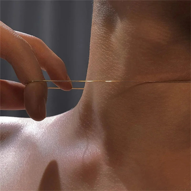 Collar Vintage de Cadena Serpiente en Acero Inoxidable – Oro para Mujer y Hombre